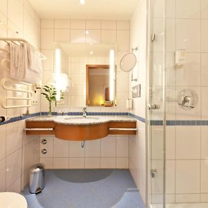 Camera standard con letto queen size